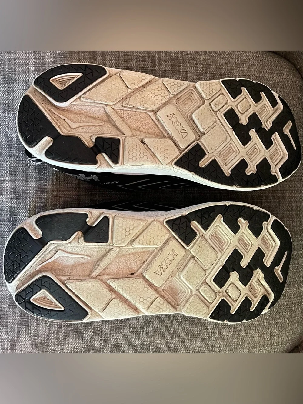 Hoka  One One Clifton 4 (10.5 D) women’s running shoe